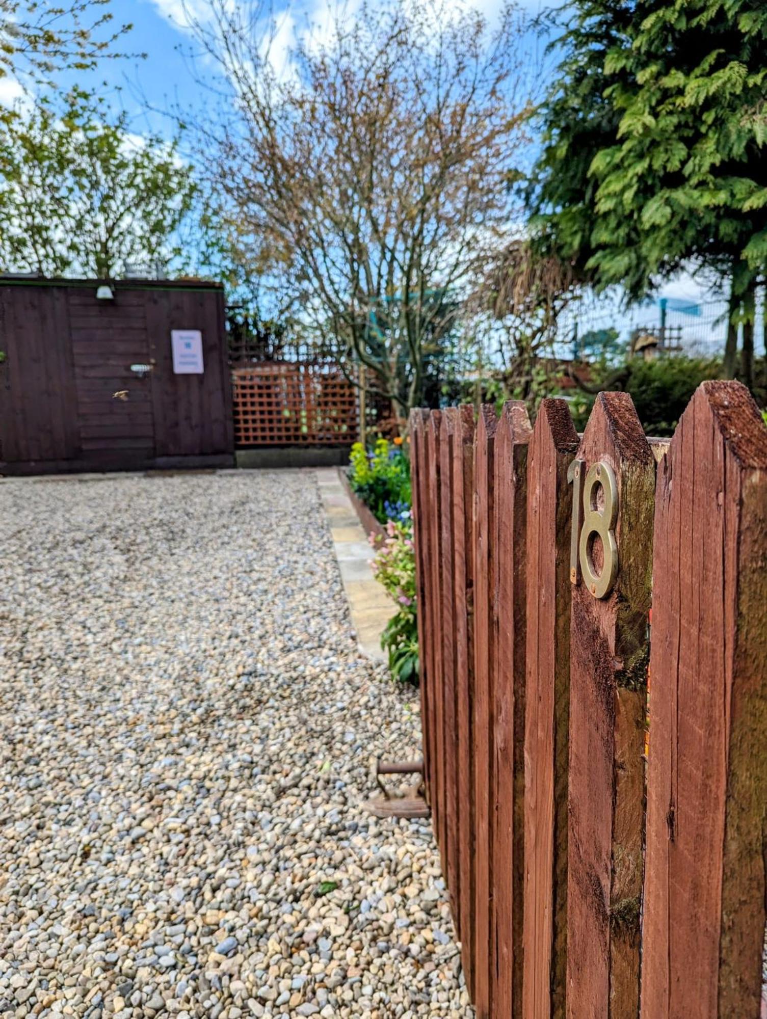 Number 18 Whitby Exterior foto
